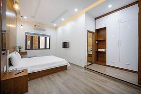 N to M House