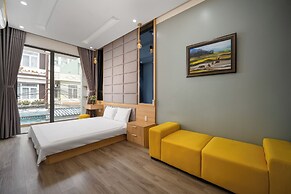 N to M House