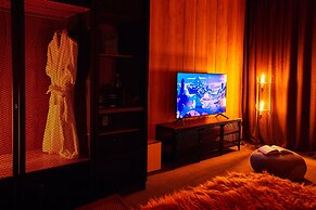 Tenir Eco Hotel