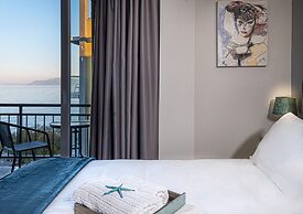 RIVIERA HOTEL