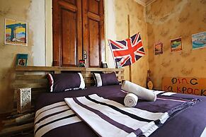 Dingo Backpackers Hostel