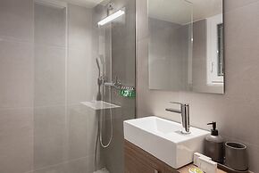 Acropolis Prestige Residence