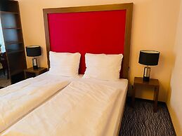 Point Hotel Apartments & Rooms