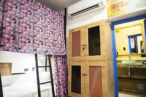 Los Patios Hostel