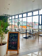 uphill hotel-baguio