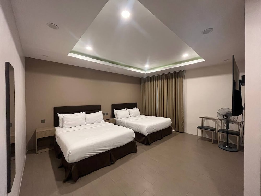 uphill hotel-baguio