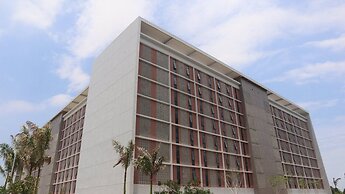 The Ship Campus