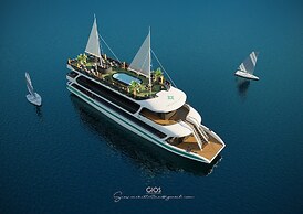 Amethyst Day Cruise