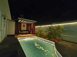 Mermaid  Island Beach Resort