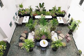 Rephael House Boutique Hotel