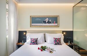 Rephael House Boutique Hotel