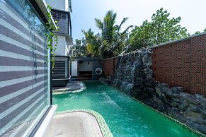 Mermaid Farm House