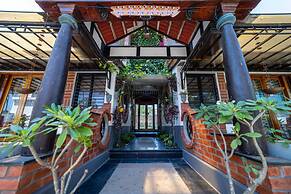 Mermaid Farm House