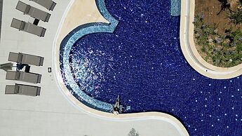 Sirius Town Residence and Spa