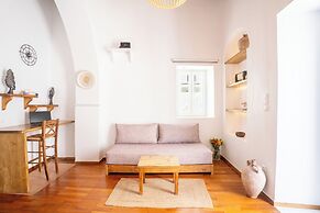 Eleanna's Mykonos