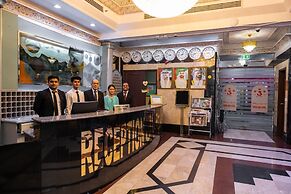 Three 888 Hotel