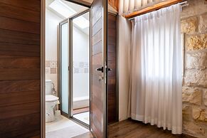 Via Maria Boutique Suites