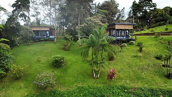 Reventazon River Mountain Lodge