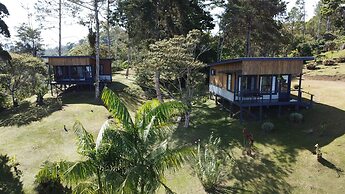 Reventazon River Mountain Lodge