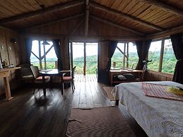 Reventazon River Mountain Lodge