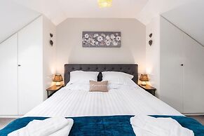 Stunning 3BD Home Hillsborough Sheffield
