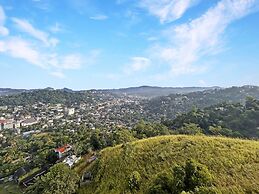 The Summit Kandy