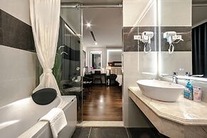 A25 Premium Hotel - 16 Mieu Dam