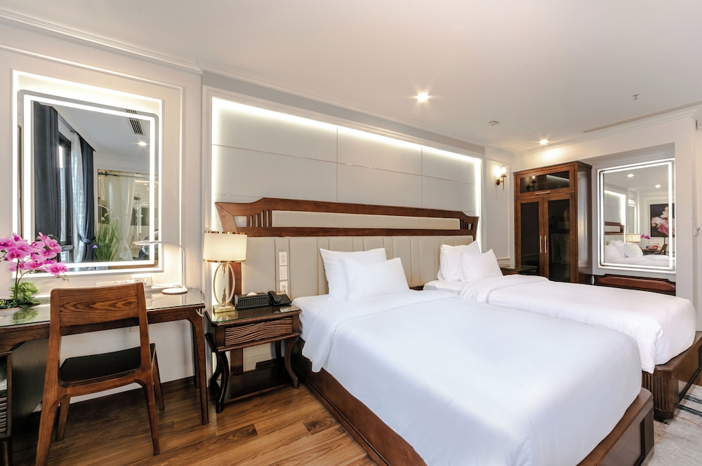 A25 Premium Hotel - 16 Mieu Dam