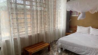 Tembo Beach Hotel