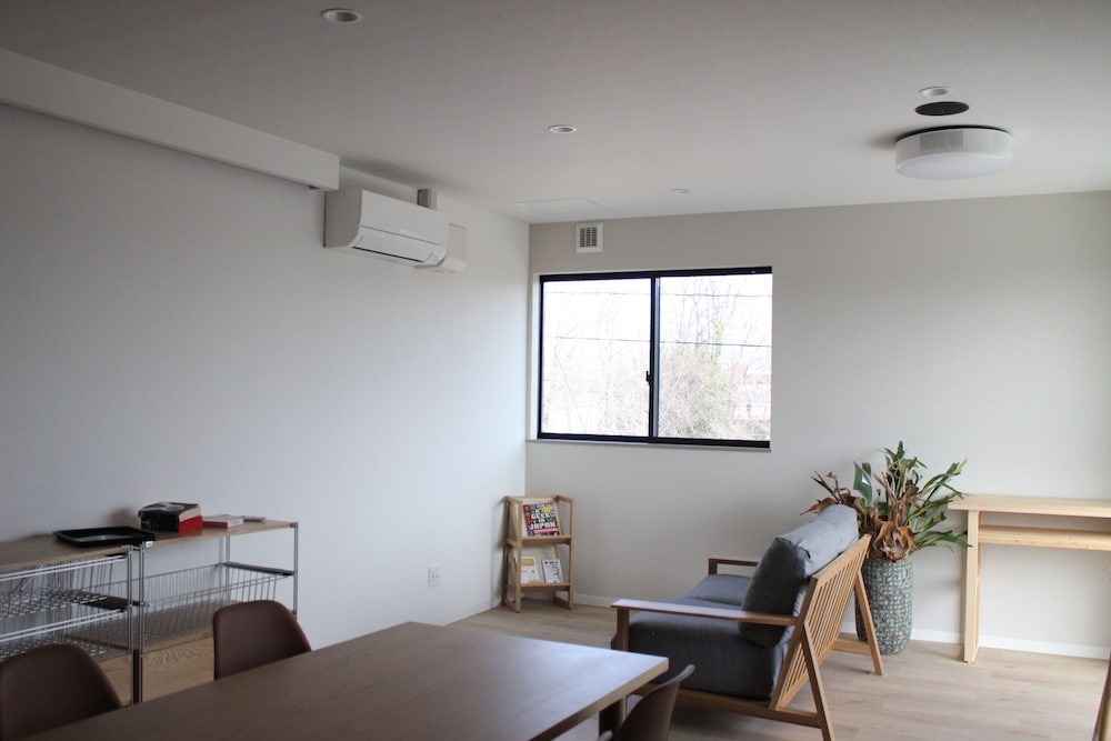 Matoi Hostel & Bar