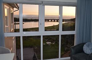 Serenity Ocean Lodge