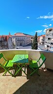 Croparadise Hostel