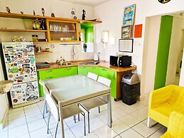 Croparadise Hostel
