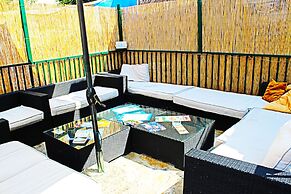 Croparadise Hostel