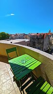 Croparadise Hostel