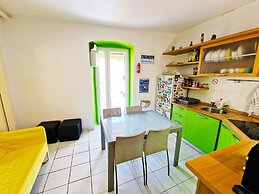 Croparadise Hostel