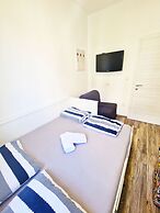 Croparadise Hostel