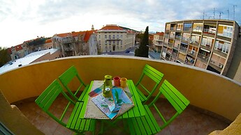 Croparadise Hostel