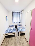 Croparadise Hostel