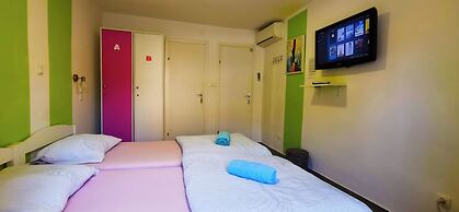 Croparadise Hostel