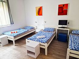 Croparadise Hostel