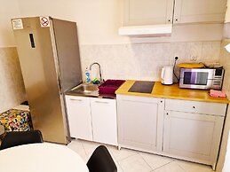 Croparadise Hostel