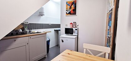 Croparadise Hostel