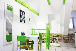 Croparadise Hostel