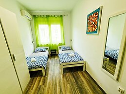 Croparadise Hostel