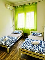 Croparadise Hostel