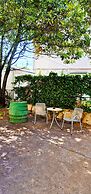 Croparadise Hostel