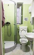 Croparadise Hostel
