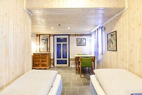 Kongsfjord Arctic Lodge