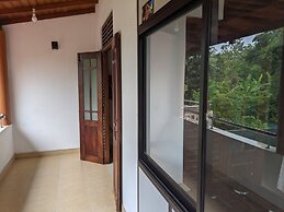 Serendip Villa Holiday Home